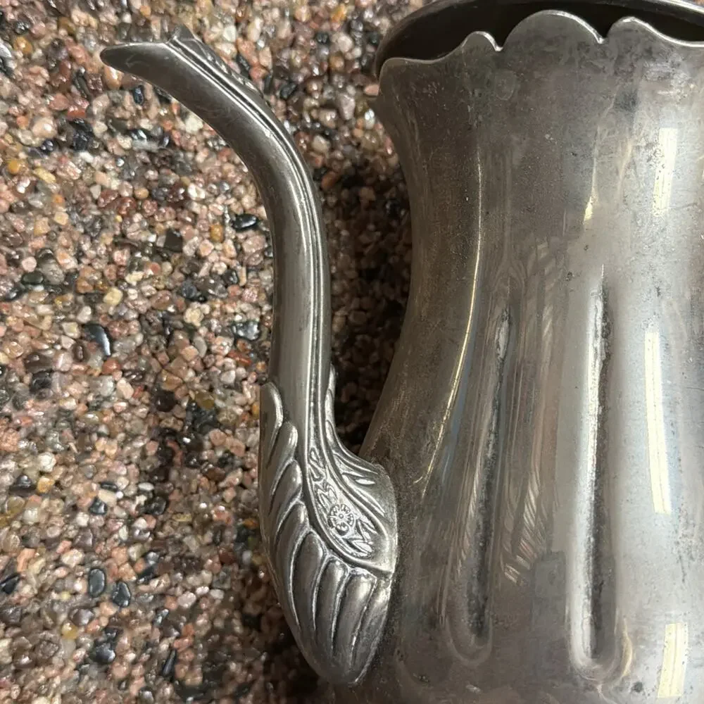 Vintage International Silver Co. 10